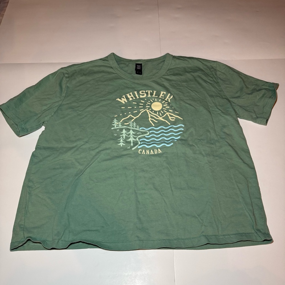 Whistler Canada Green Graphic Short‎ Sleeve Tee